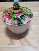 red green and pink candy dish