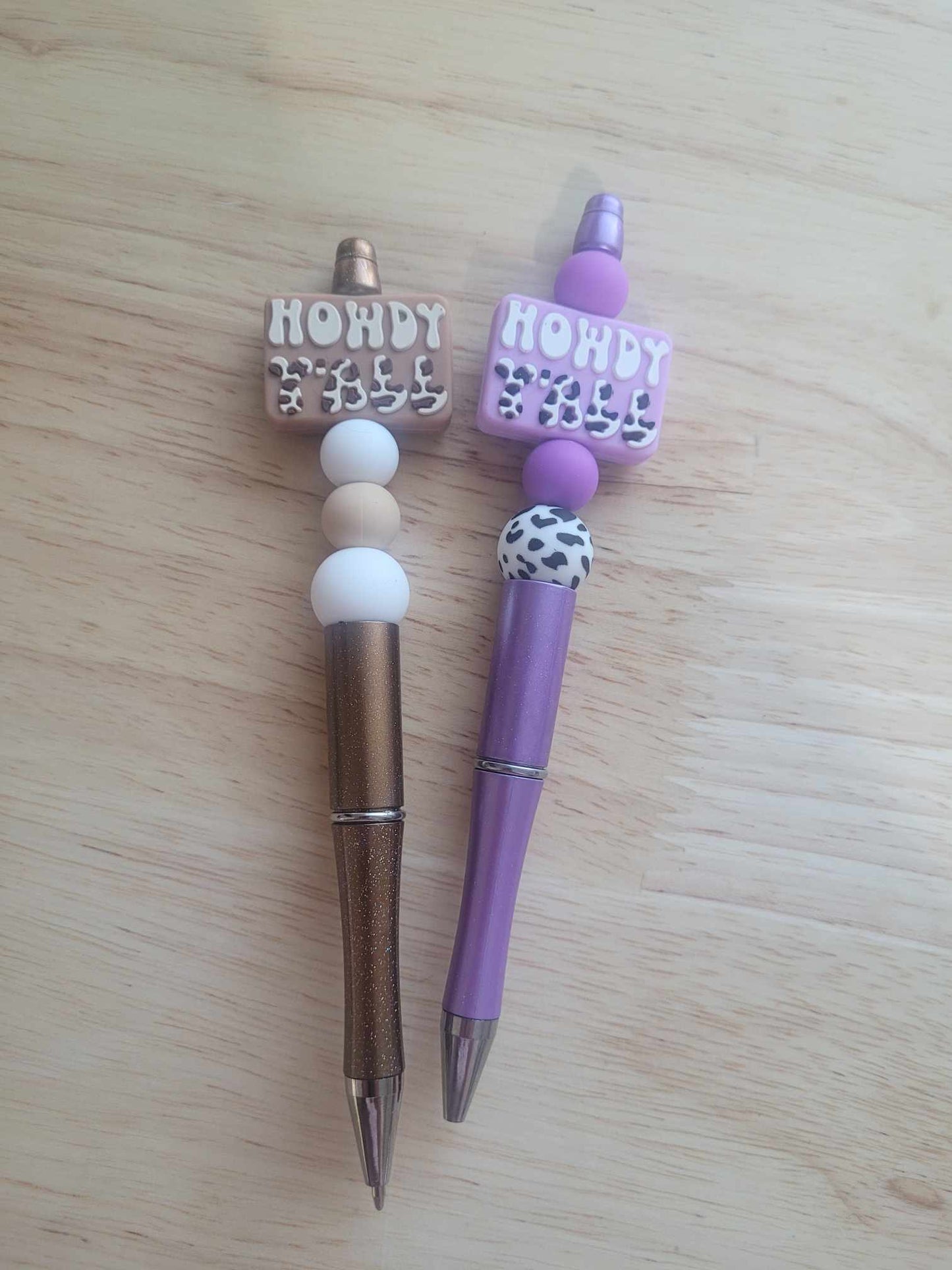 Howdy Yall beaded pen