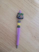 Alien slug bug beaded pen