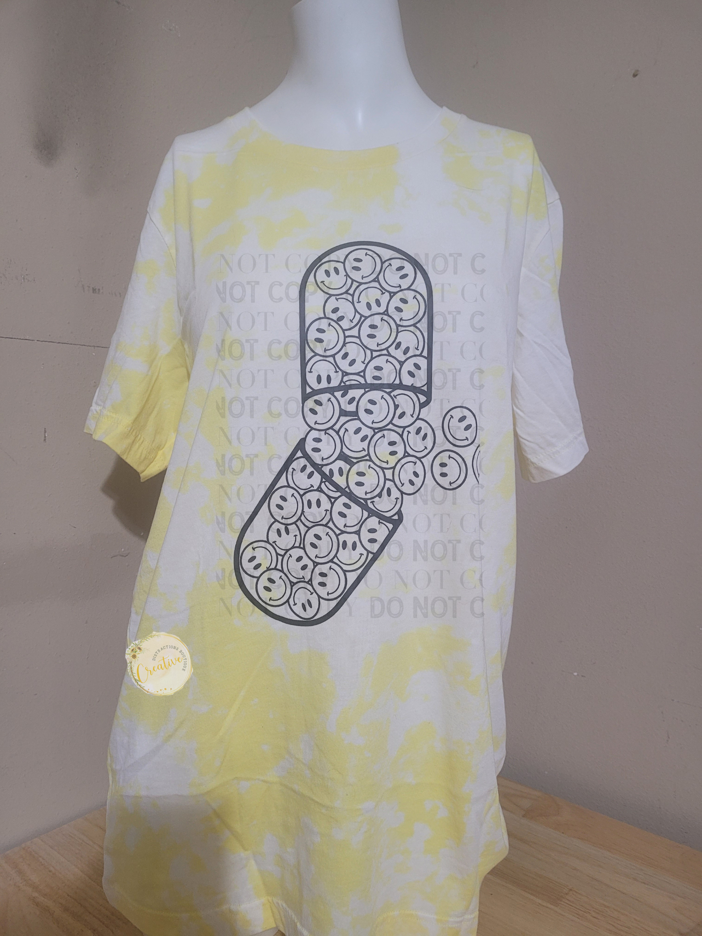 Smiley Bottle (bella canvas)
